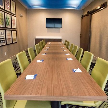 Holiday Inn Express & Suites Dayton North - Vandalia By Ihg Ngoại thất bức ảnh