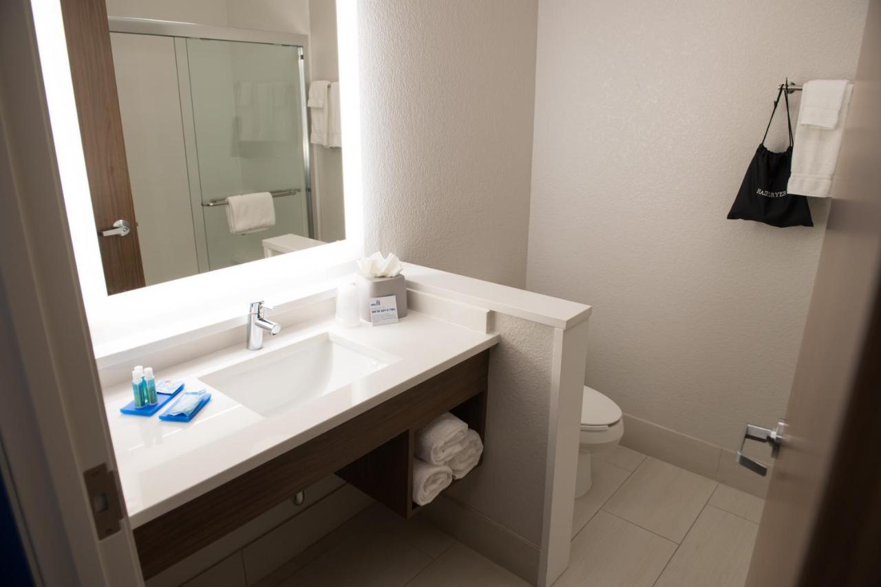Holiday Inn Express & Suites Dayton North - Vandalia By Ihg Ngoại thất bức ảnh